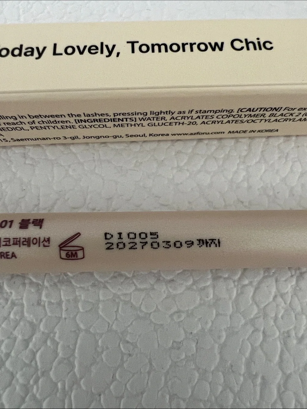 TLTC ‘Stamp Me’ Eyeliner in Black